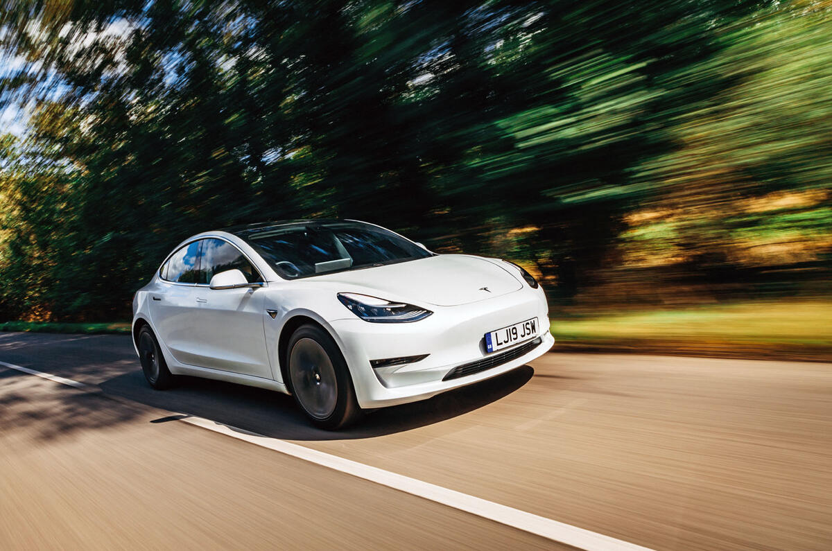 1 tesla model 3 2019 rt hero front