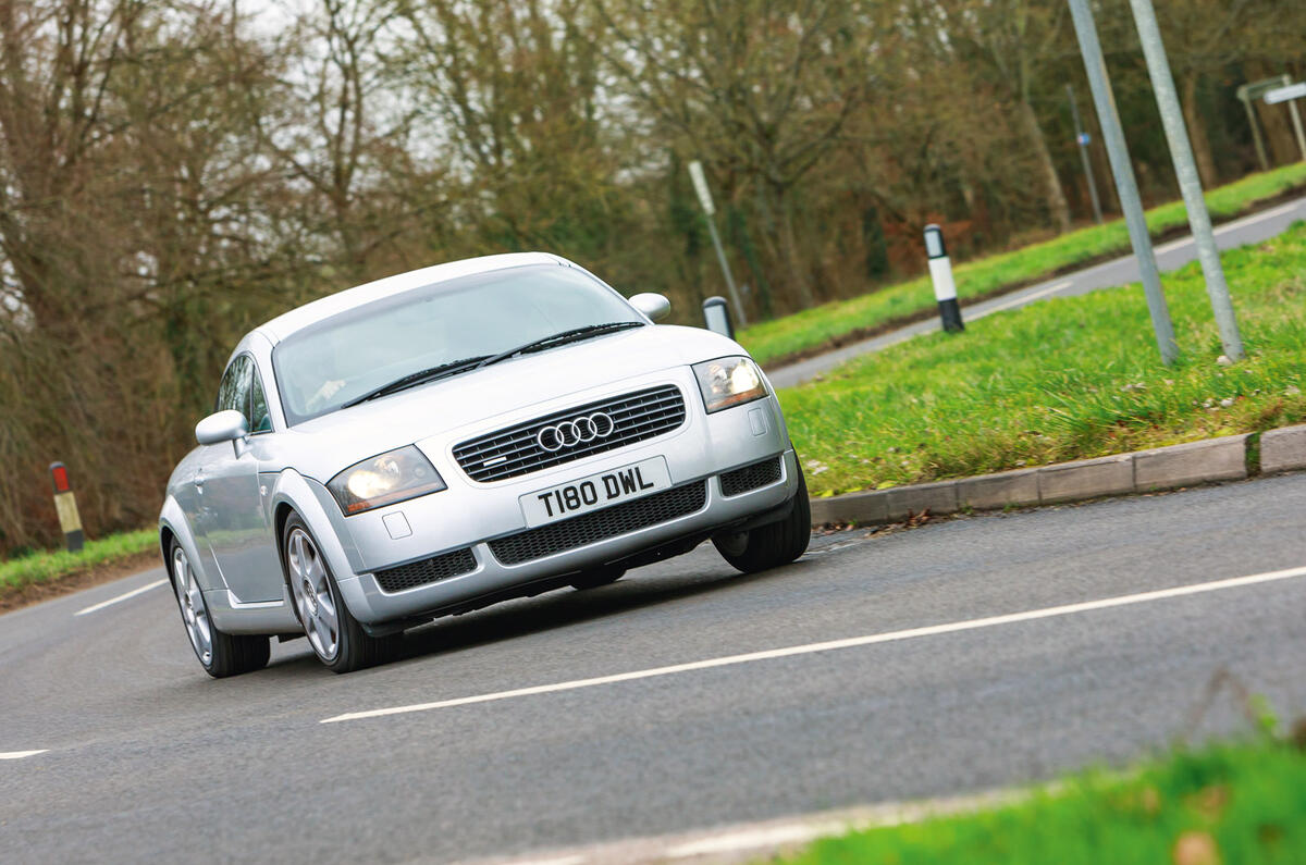 Audi TT Mk1 - hero front