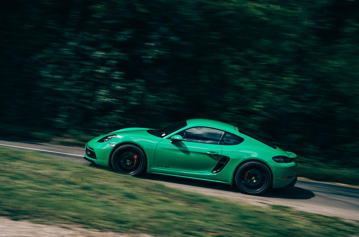Porsche Cayman GTS - side Porsche Cayman GTS - side