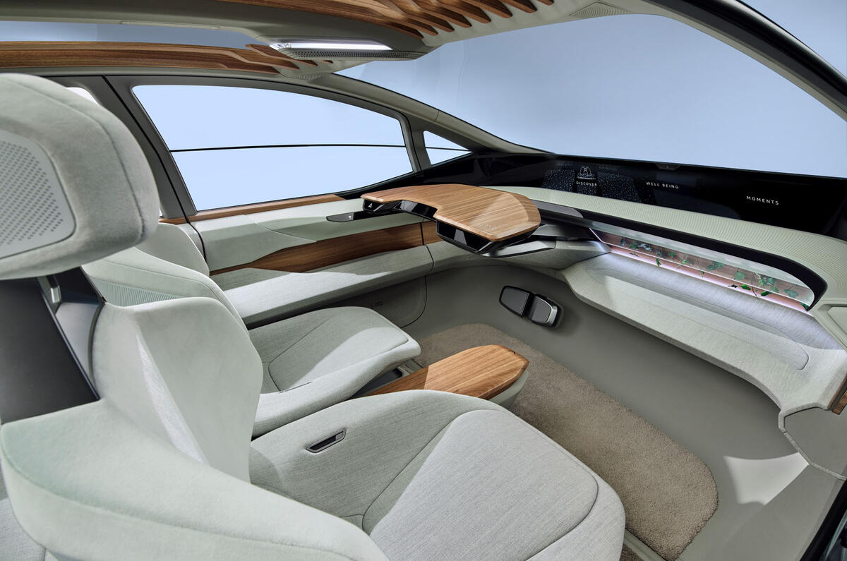 2019 Audi AI:ME concept interior