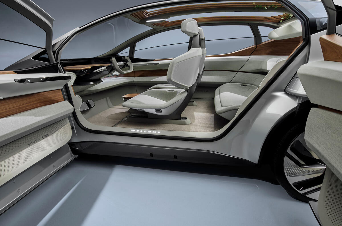 2019 Audi AI:ME concept interior