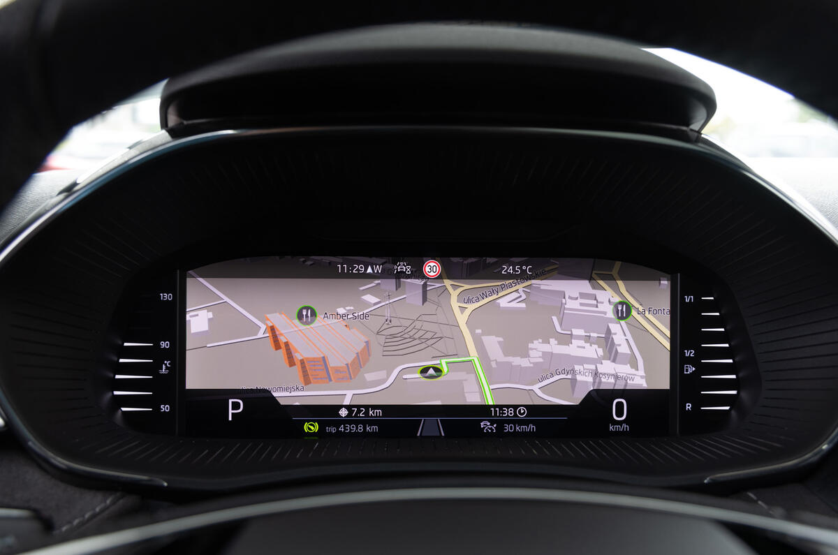 109 SKODA FABIA ML Brilliant Silver