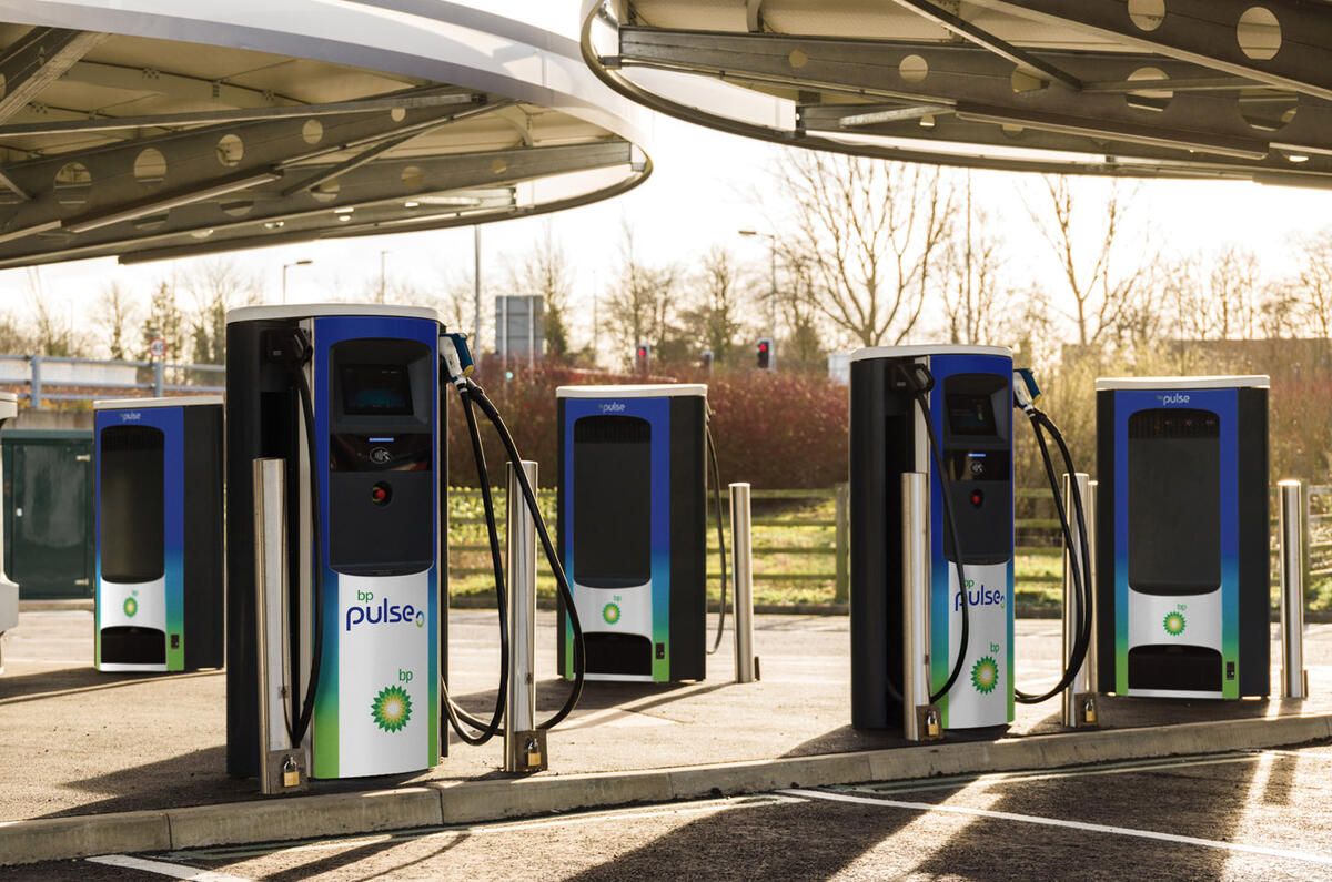 10 BPpulse 50kW rapid charging hub (MK) (1)