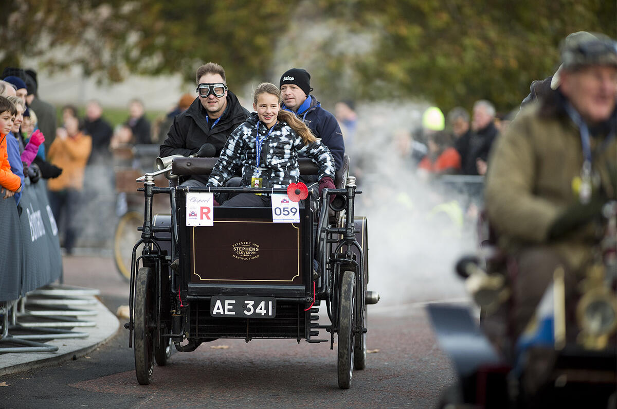 10 clevedon classic car