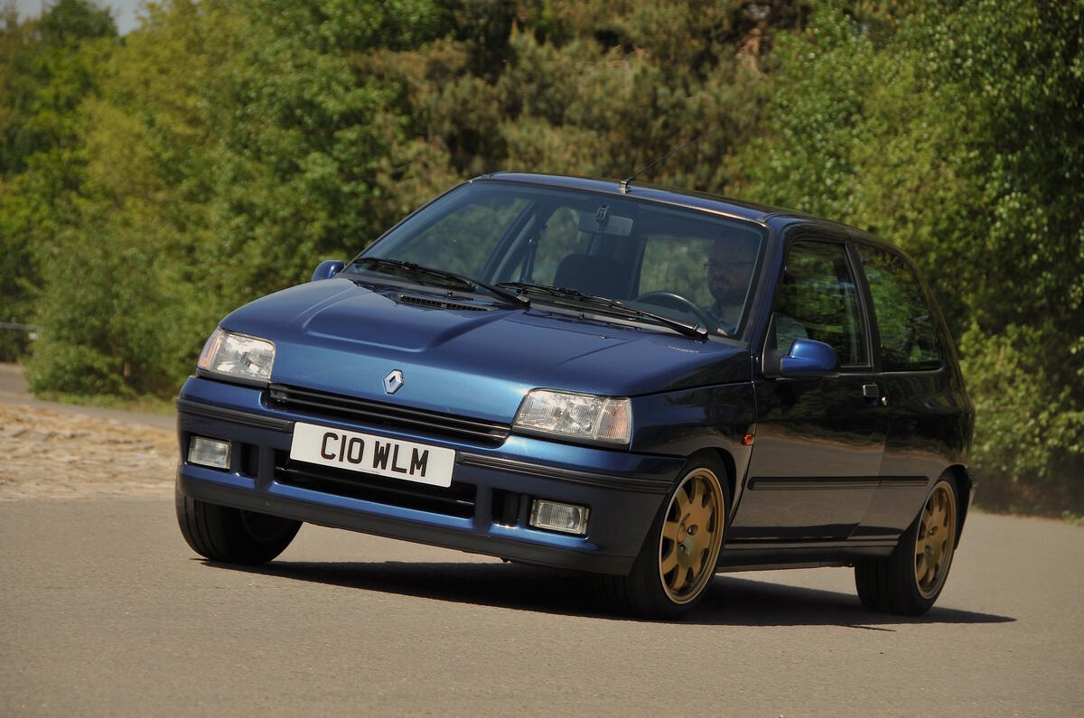 10 clio williams a