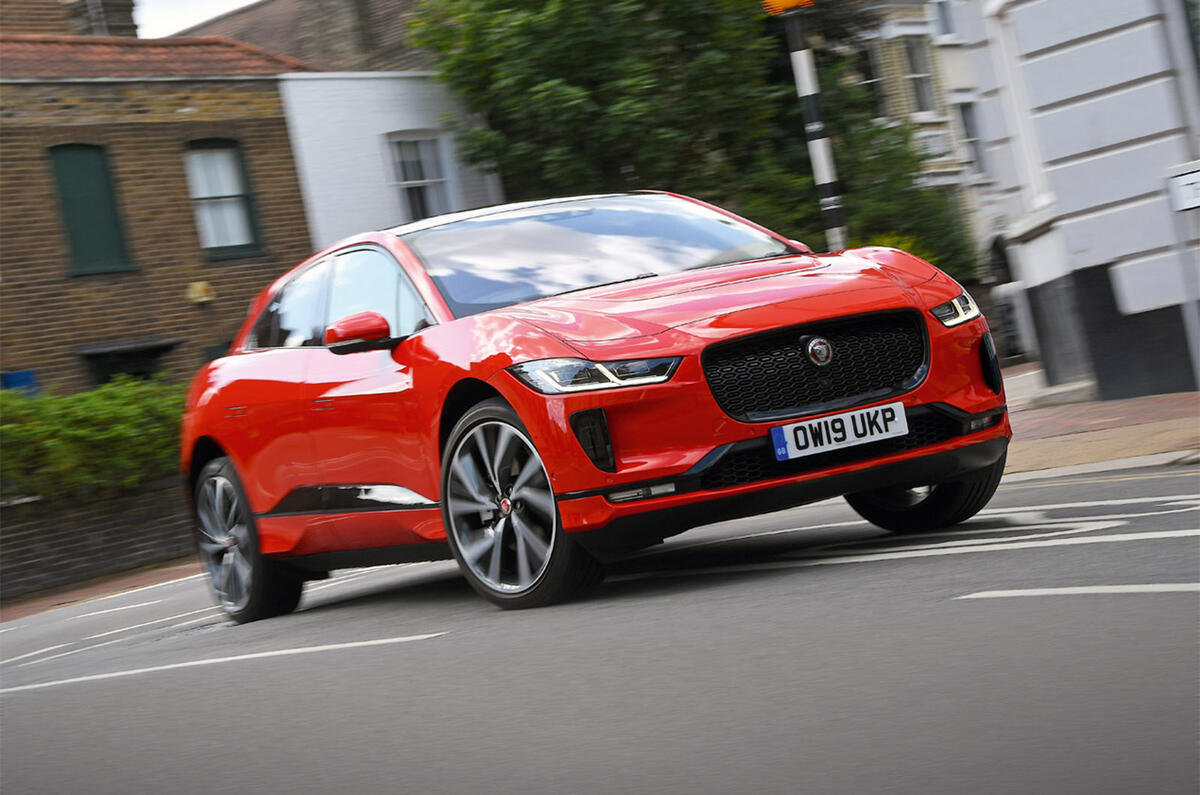 Jaguar I-Pace 2019 - tracking front Jaguar I-Pace 2019 - tracking front