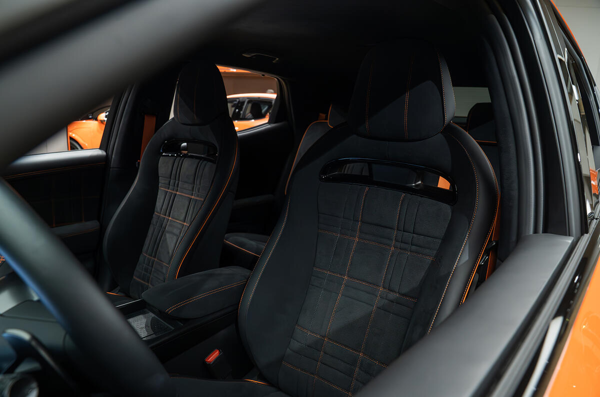 Genesis GV60 Magma