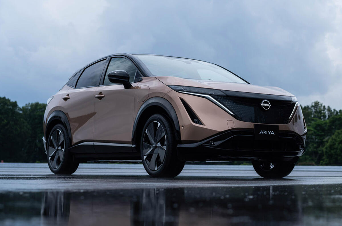 2020 Nissan Ariya - front 3/4 2020 Nissan Ariya - front 3/4