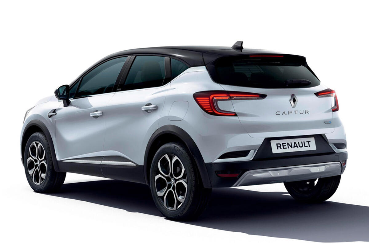 Renault Captur PHEV - static rear Renault Captur PHEV - static rear