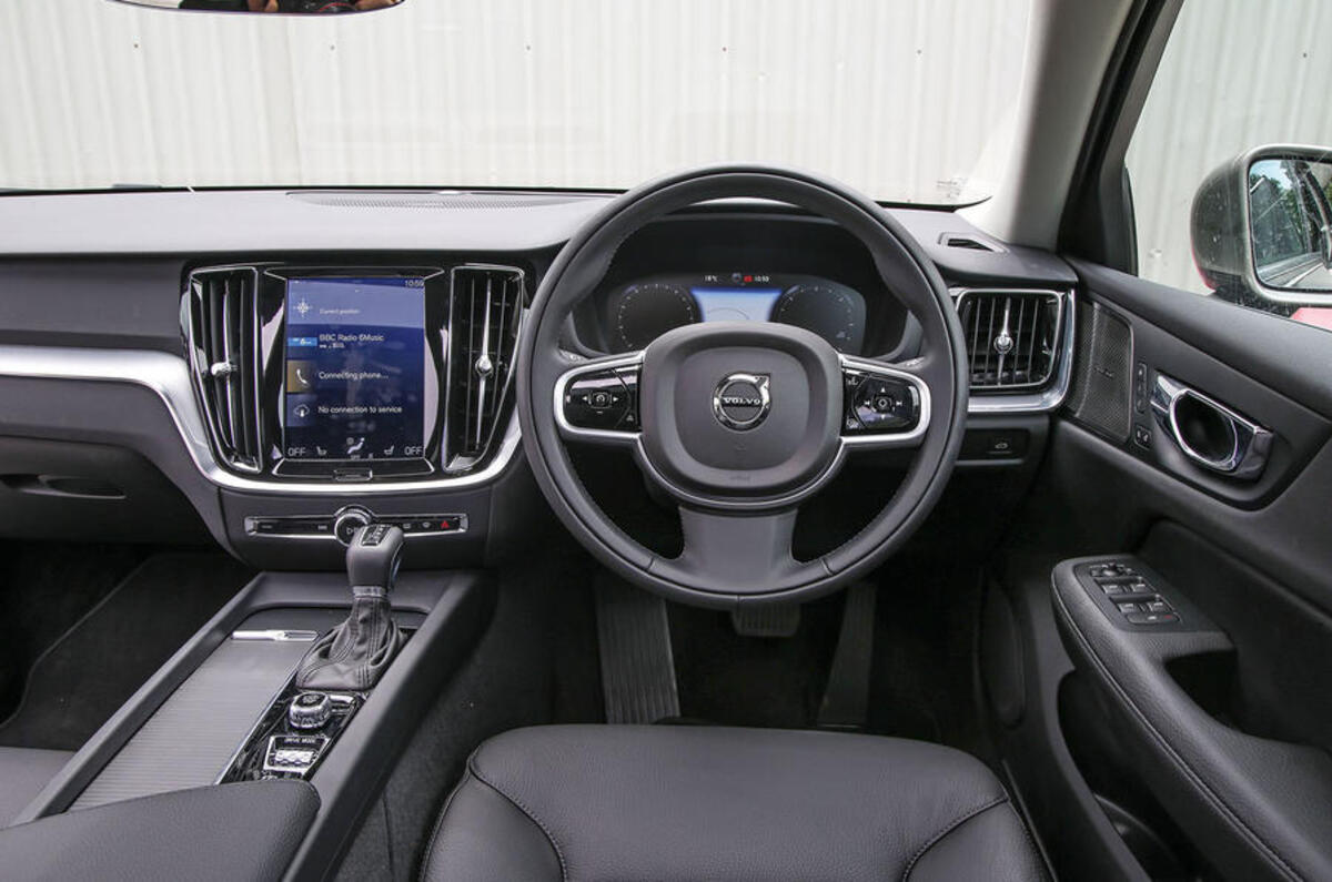 11 volvo v60 2018 rt dashboard 11 volvo v60 2018 rt dashboard