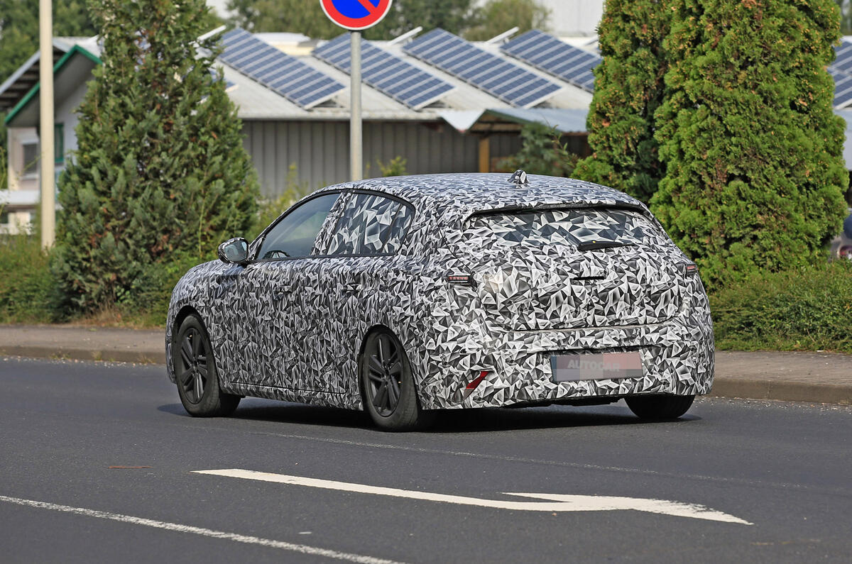 2022 Peugeot 308 prototype - rear 2022 Peugeot 308 prototype - rear