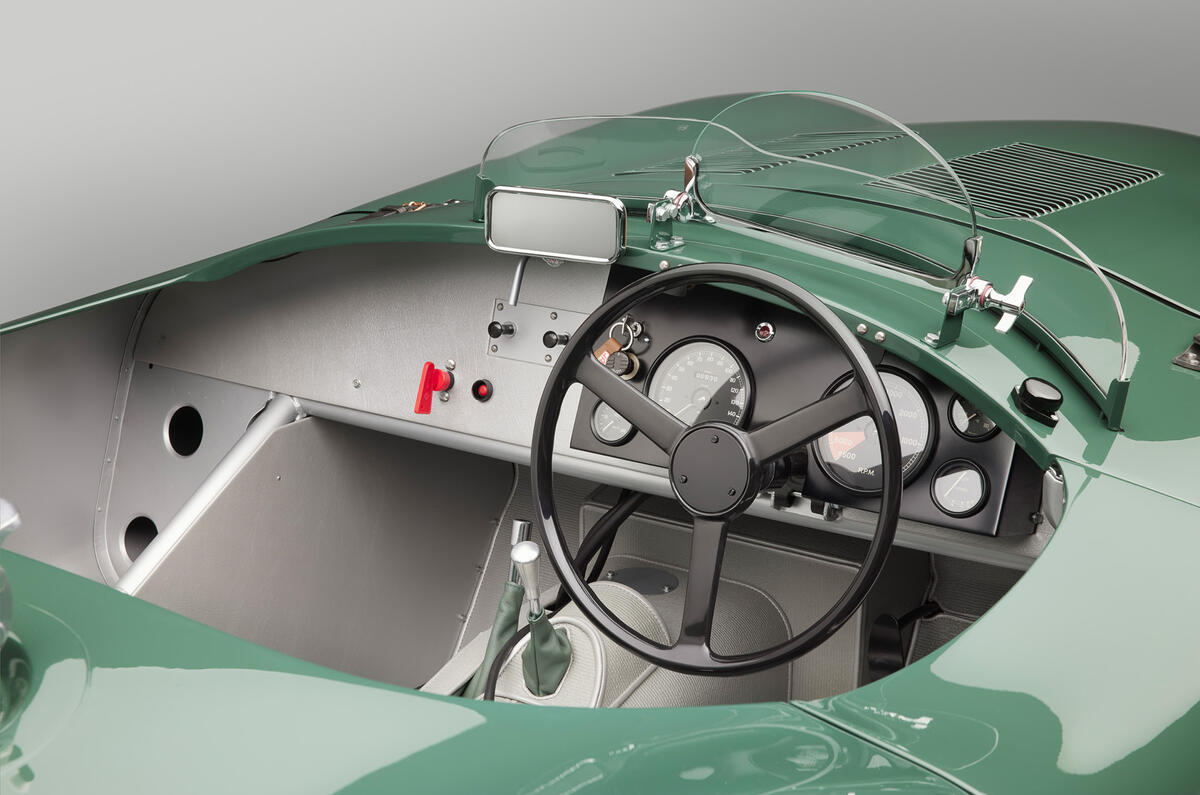 1134 SC JagCtype DETAILS Dash1 v3b 1134 SC JagCtype DETAILS Dash1 v3b