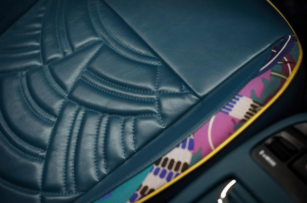 Fiat 500 Mai Troppo - interior