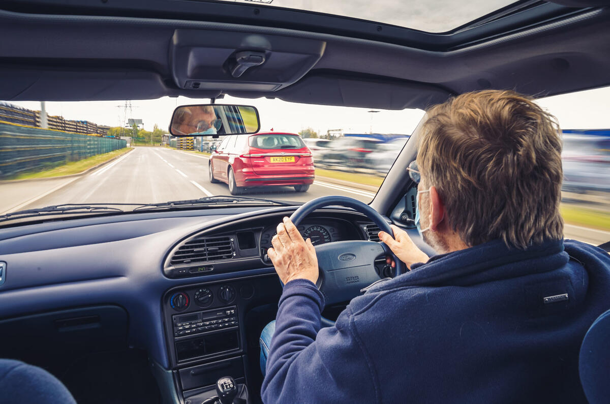 11 Mondeo Vs Mondeo 2021 8