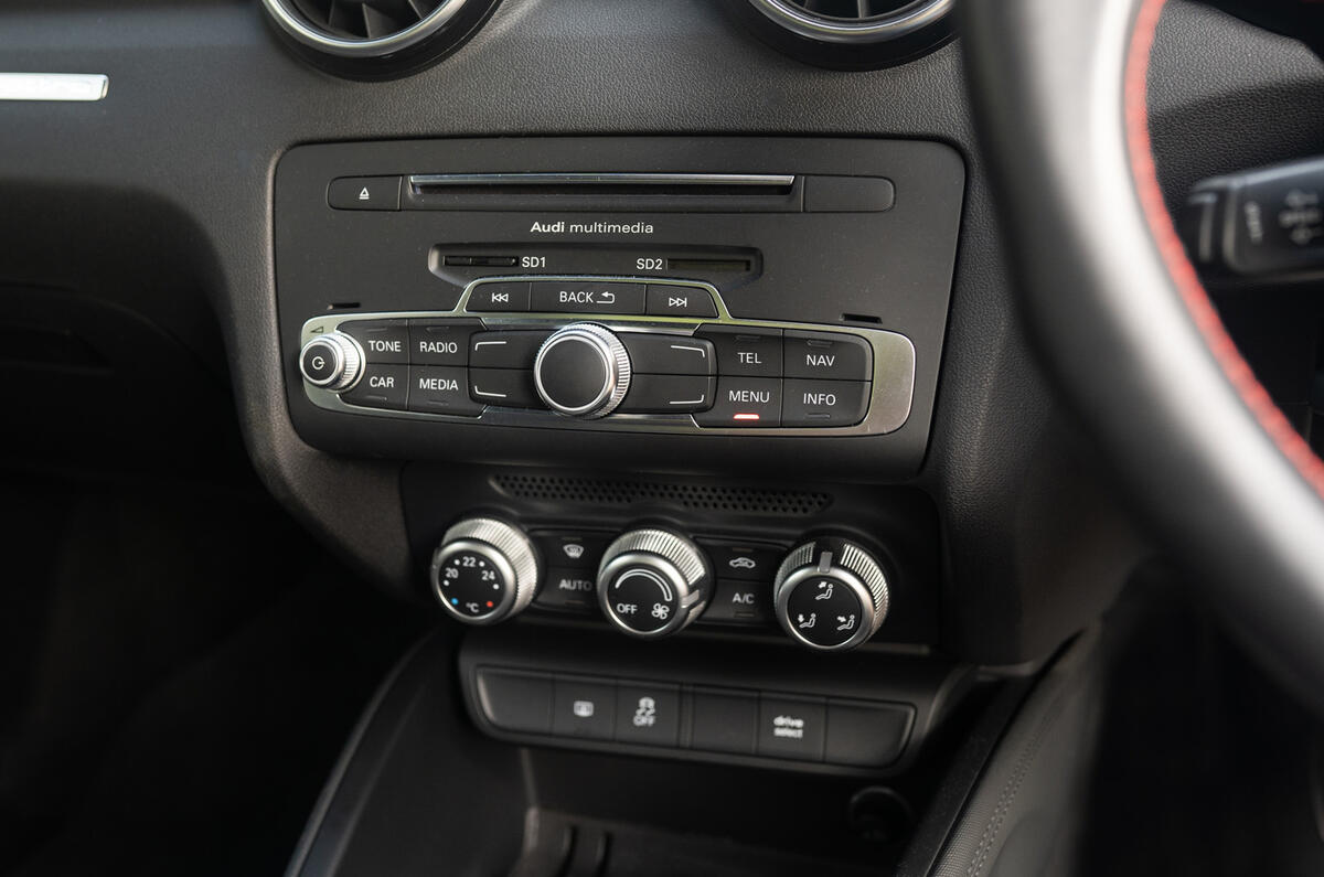 12 Audi S1 cherished owner opinion CD player 12 Audi S1 cherished owner opinion CD player