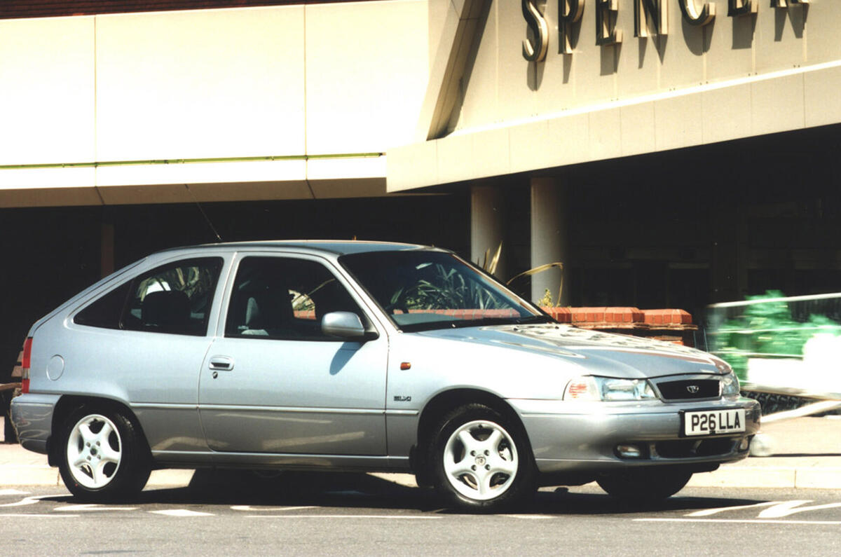 Daewoo Nexia - static side Daewoo Nexia - static side