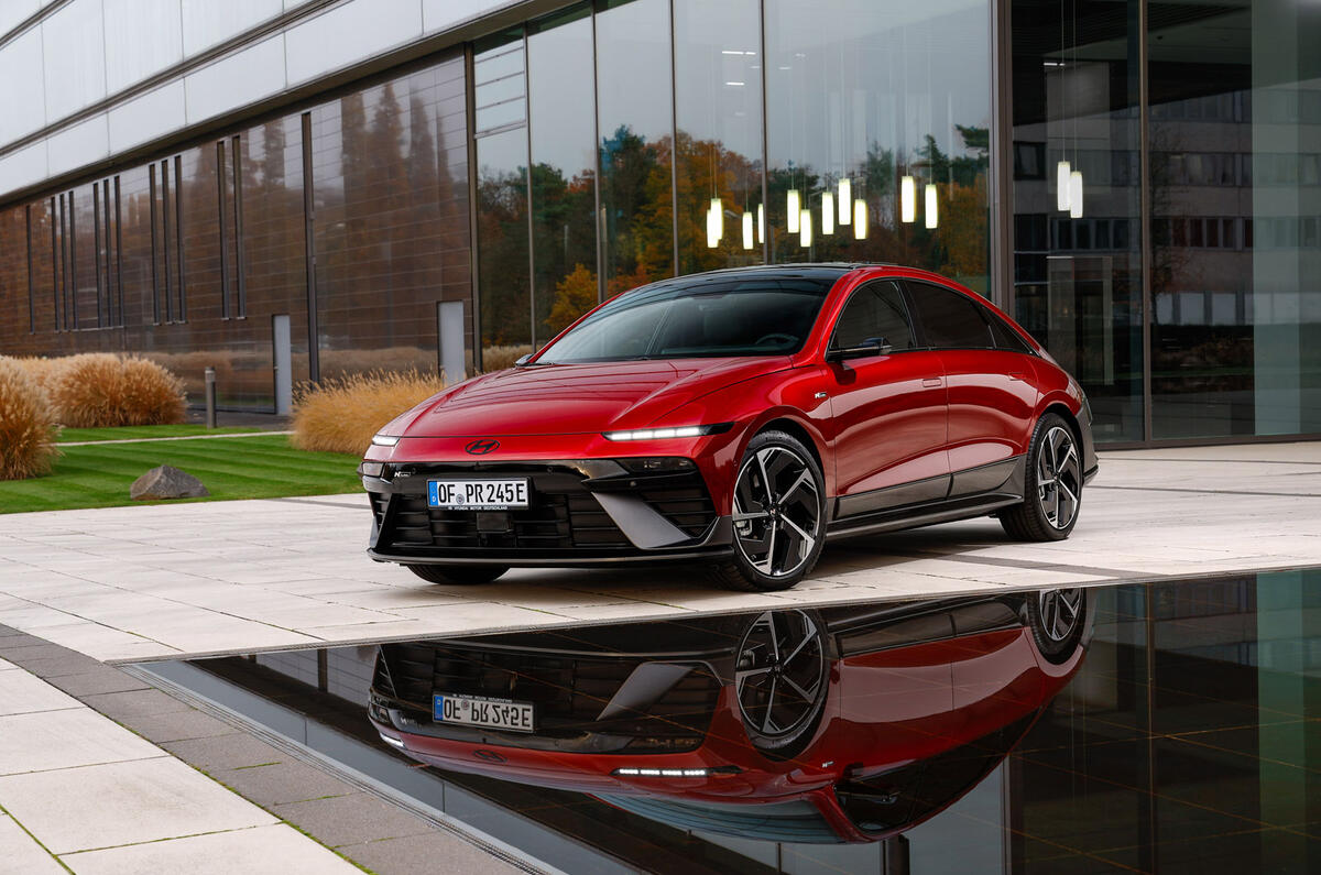 12 Hyundai Ioniq 6 facelift review front static