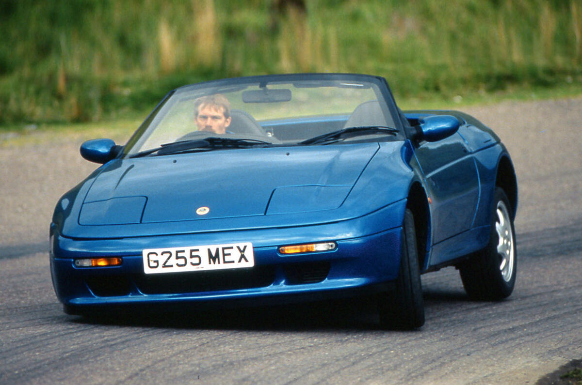 Lotus Elan M100 - hero front
