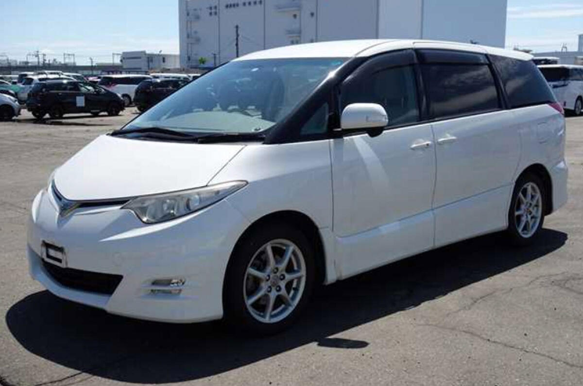 Toyota Estima