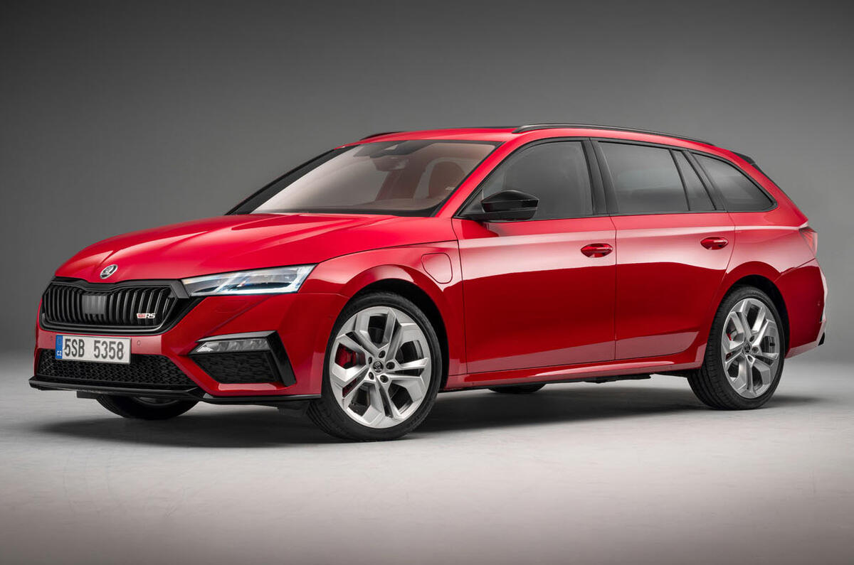 Skoda Octavia vRS 2020 - stationary side Skoda Octavia vRS 2020 - stationary side