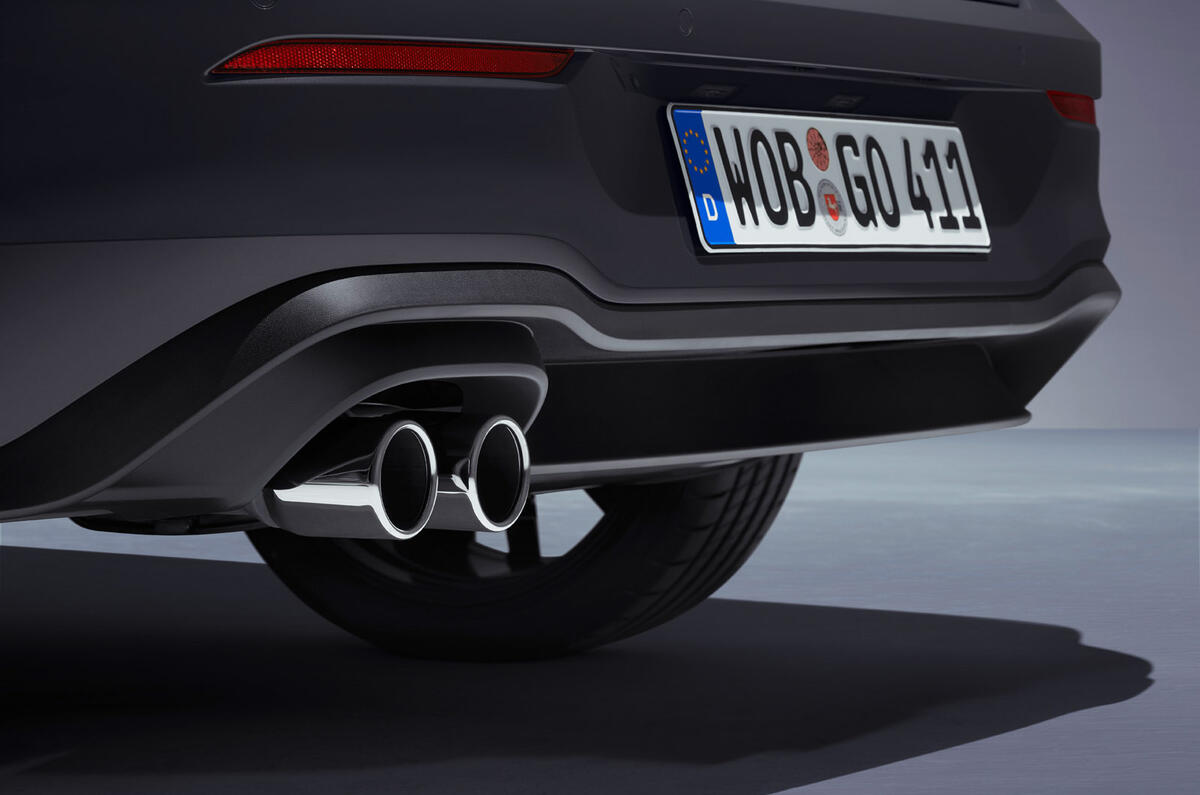 Volkswagen Golf GTI 2020 - exhausts