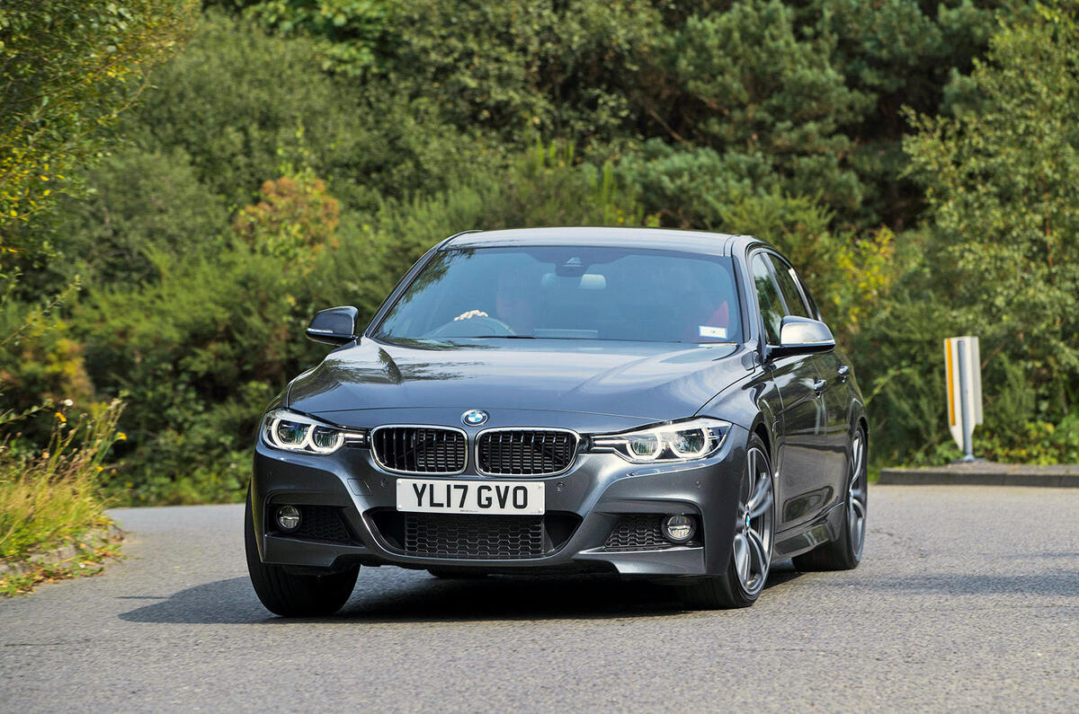 BMW 330e Sport BMW 330e Sport