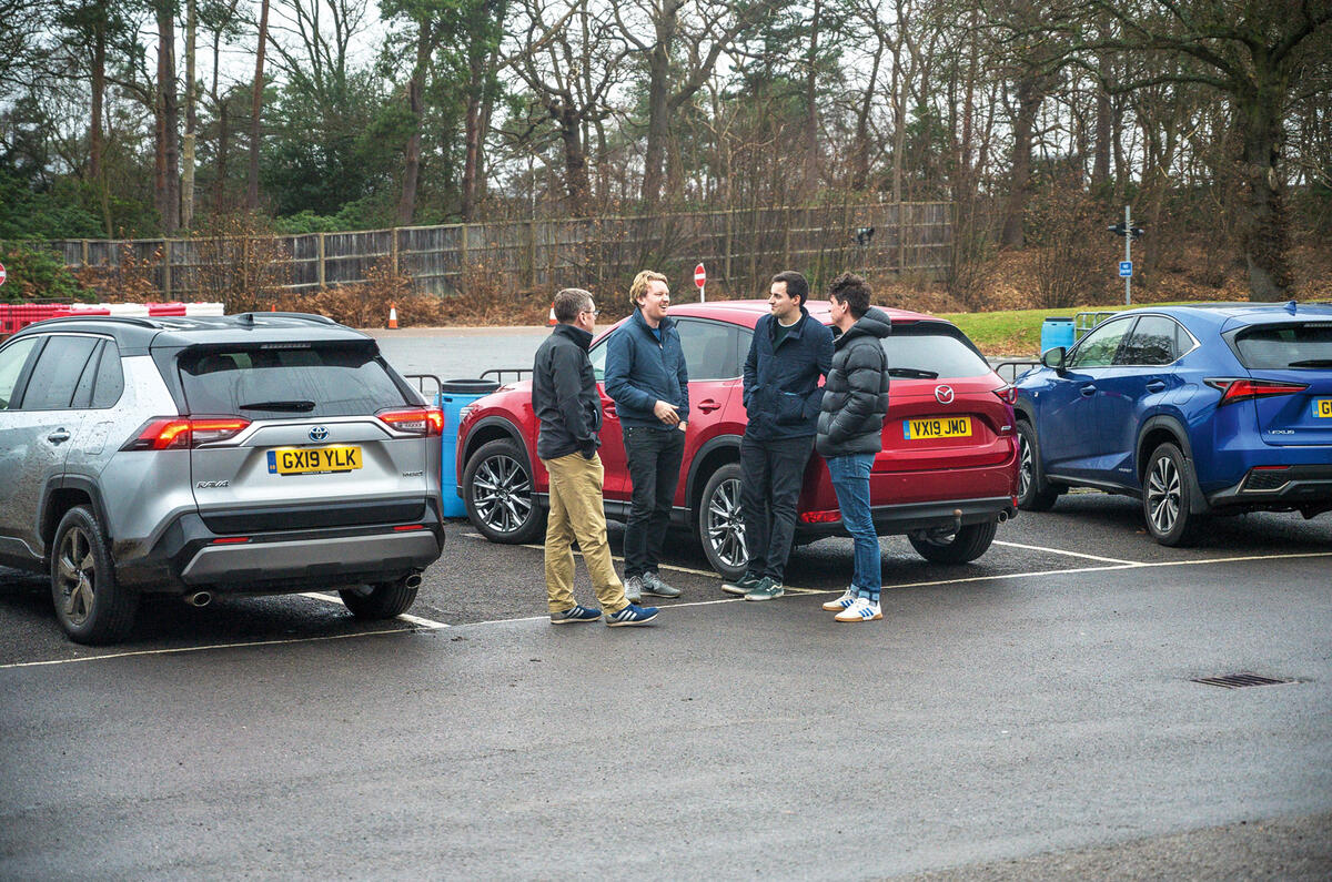 Hybrid mega-test - testers Hybrid mega-test - testers