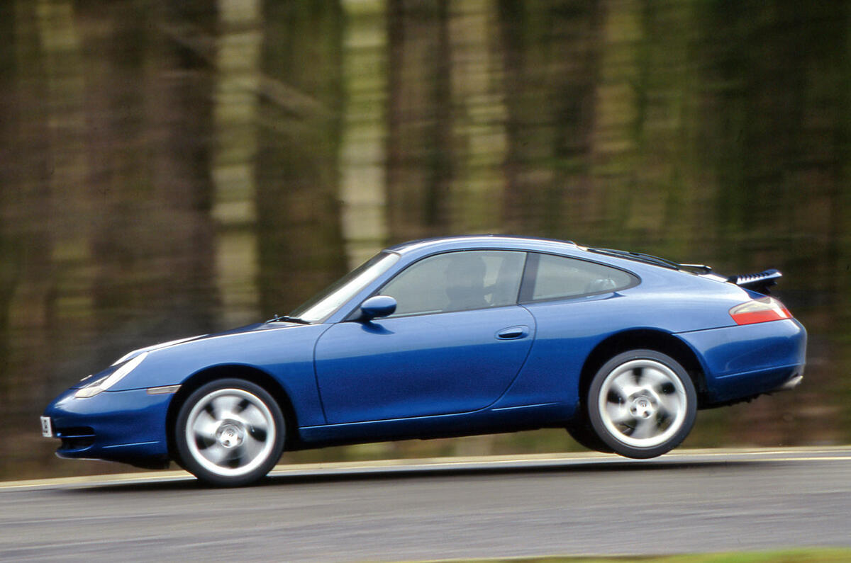 Porsche 911 (996) - tracking side Porsche 911 (996) - tracking side