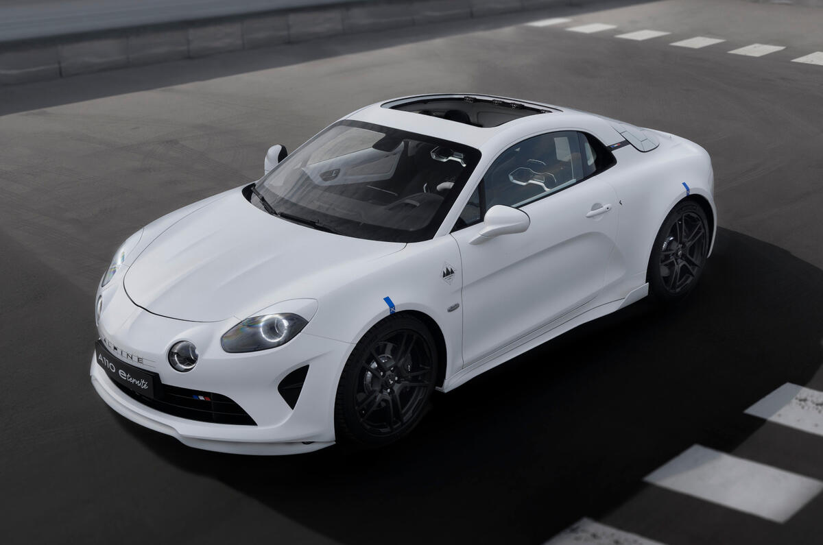 Alpine A110 E-Ternite Electric 2023 front quarter above static render Alpine A110 E-Ternite Electric 2023 front quarter above static render
