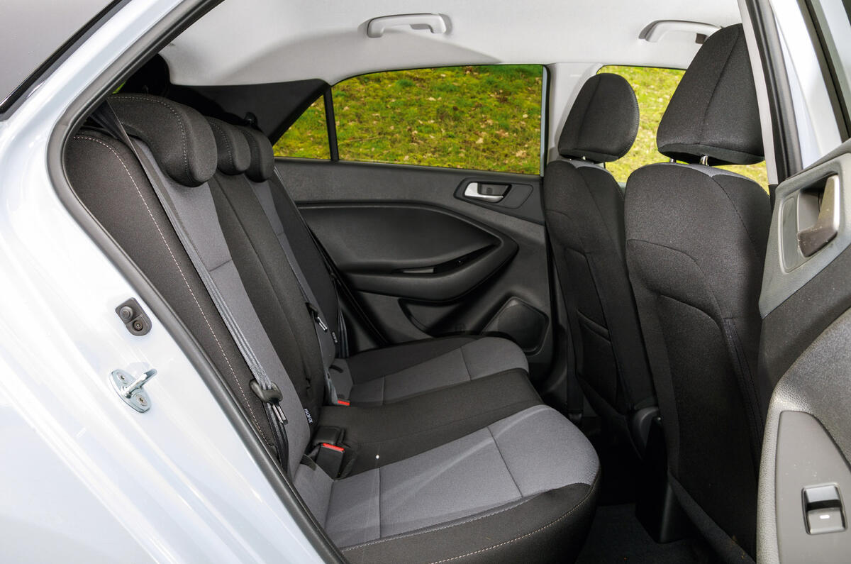Hyundai i20 - interior Hyundai i20 - interior