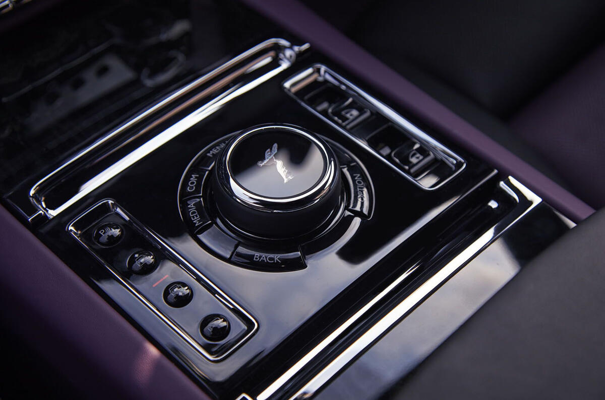 Rolls Royce Ghost physical buttons Rolls Royce Ghost physical buttons