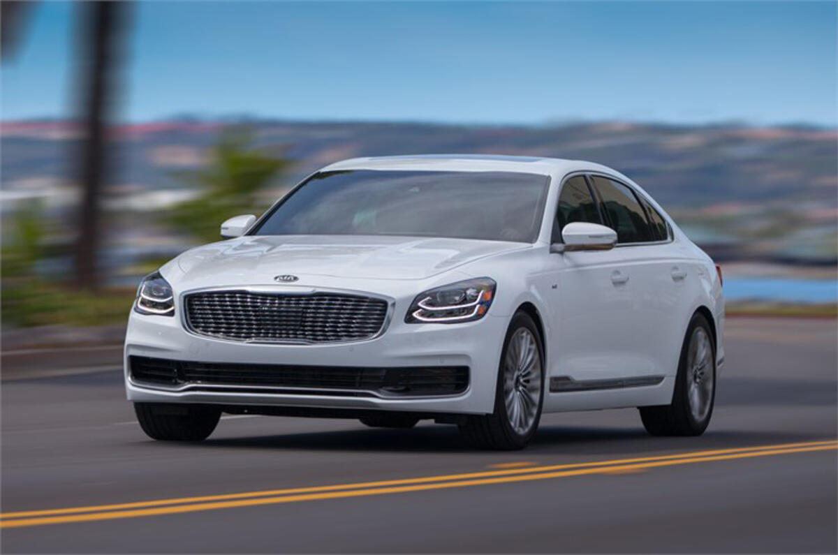 New Kia K900 US flagship demonstrates brand’s future tech