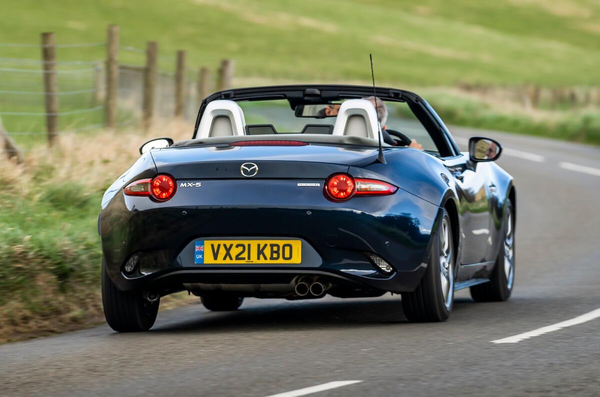 13 Mazda MX 5 Venture