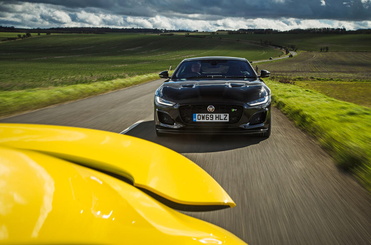 Jaguar F-Type R 2020 - hero front Jaguar F-Type R 2020 - hero front