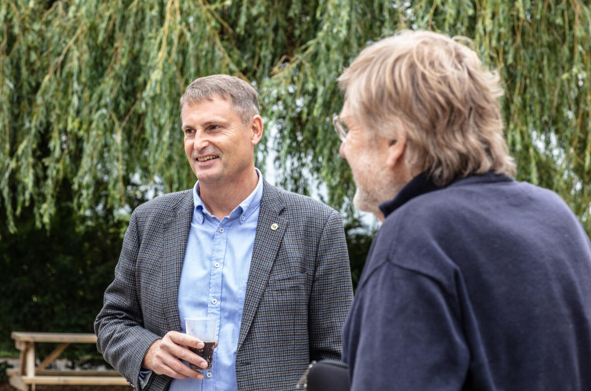 Phil Popham Phil Popham