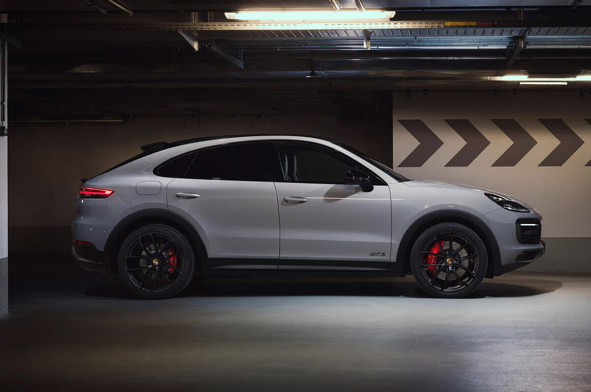 Porsche Cayenne GTS 2020 - static side