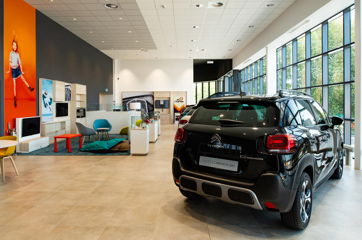 PSA flagship store PSA flagship store