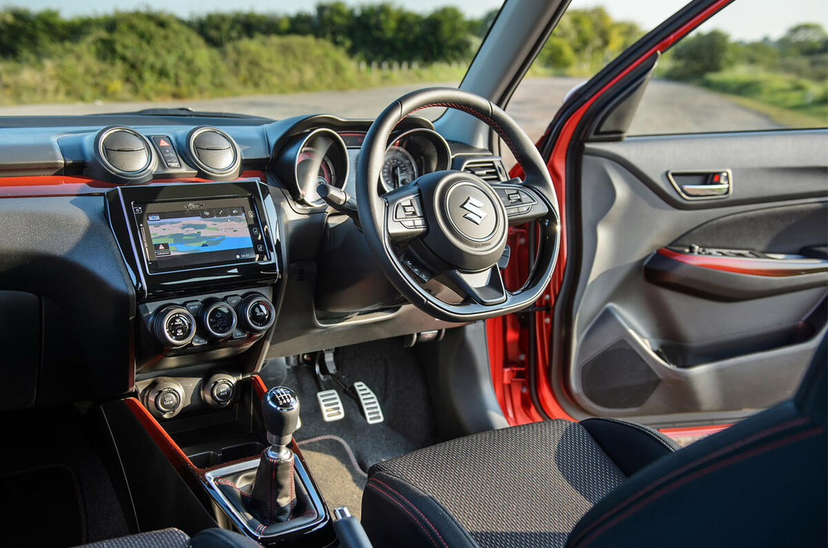 Suzuki Swift Sport Hybrid 2020 - interior Suzuki Swift Sport Hybrid 2020 - interior