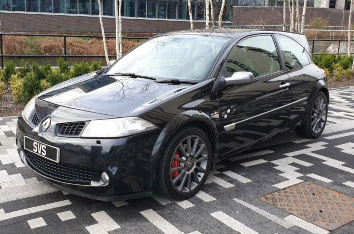 14 Megane 230   14 Megane 230