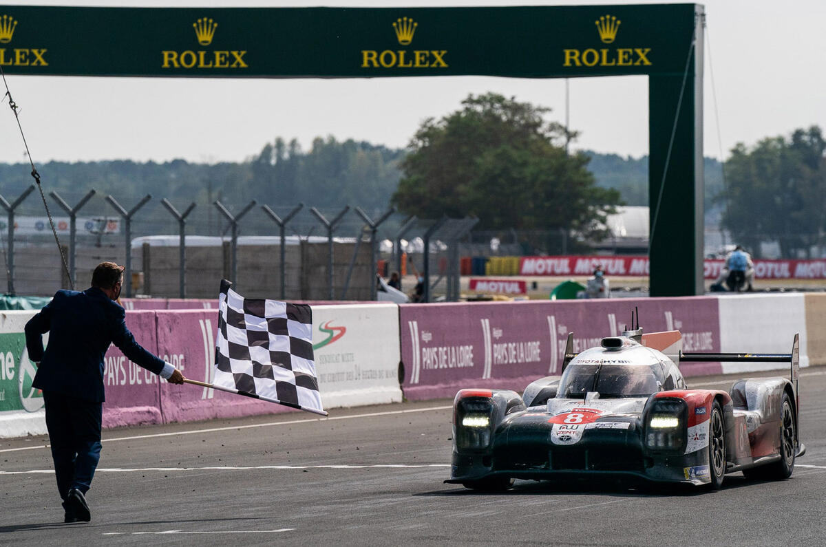 14 tjm202020se4001 1 scaled 14 tjm202020se4001 1 scaled