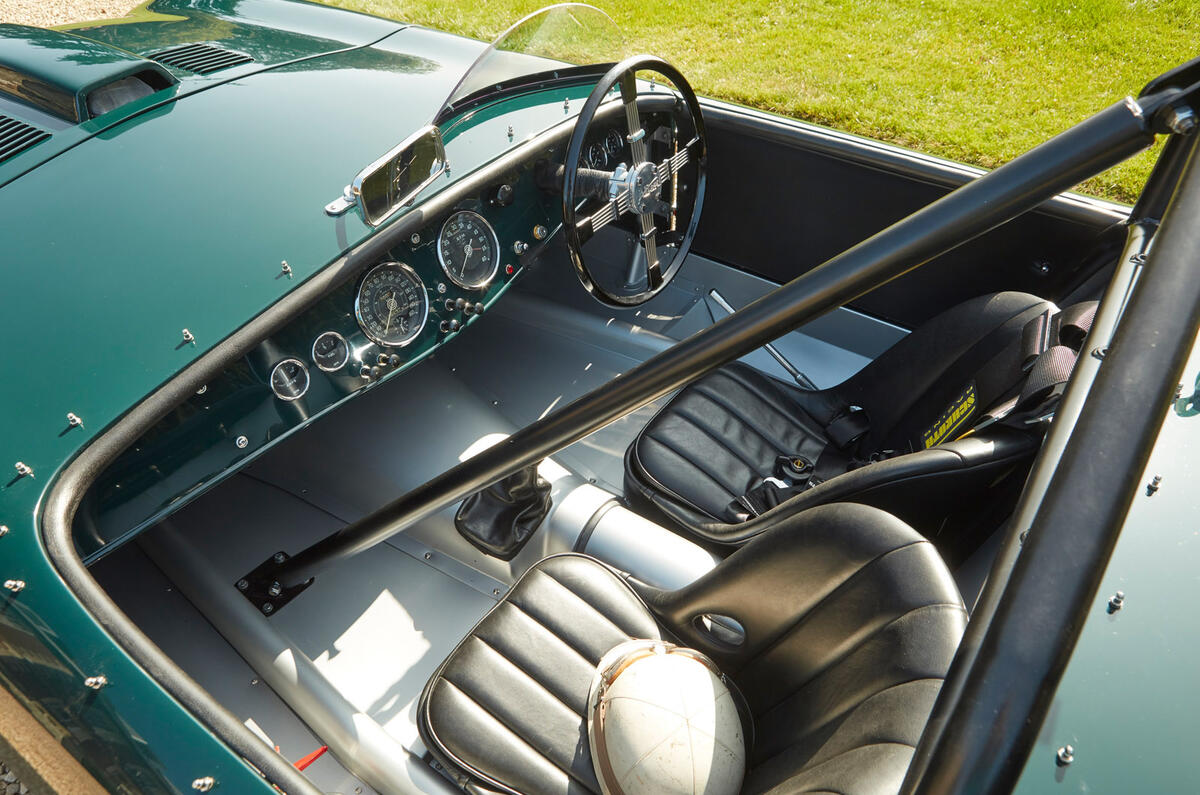 Allard JR - cockpit Allard JR - cockpit