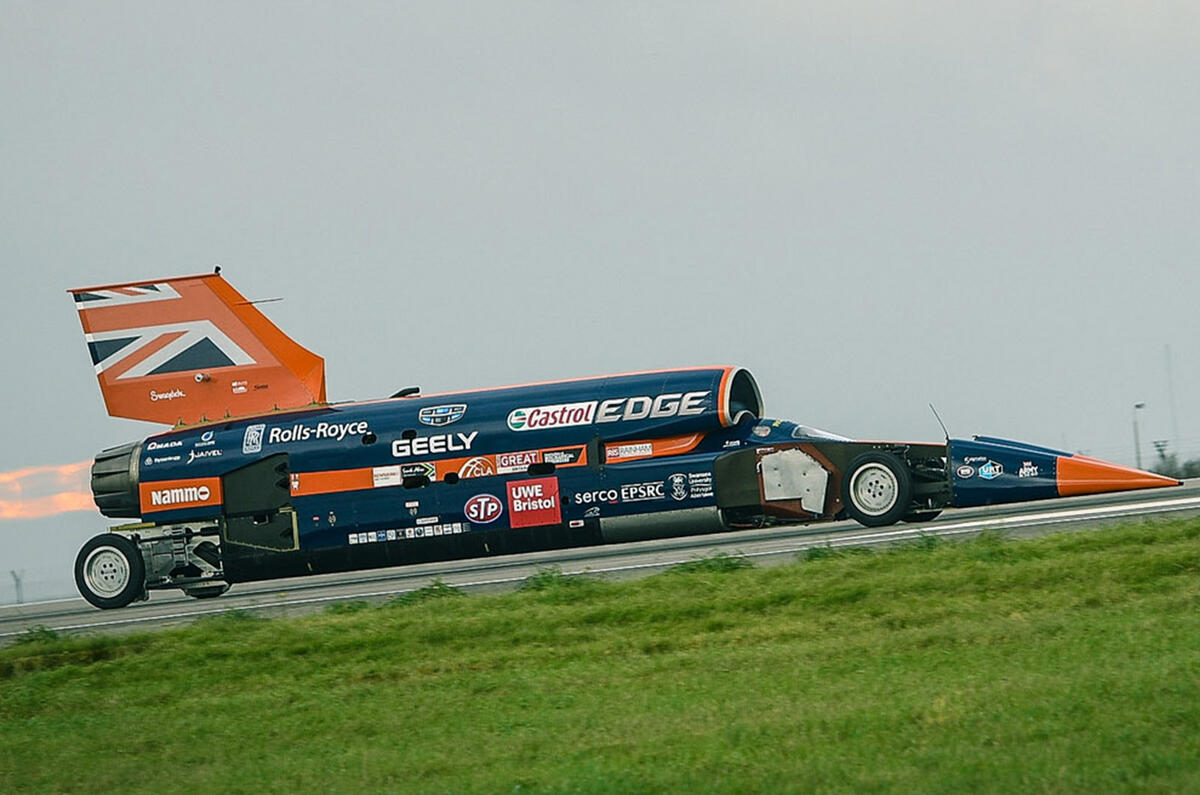 Bloodhound LSR