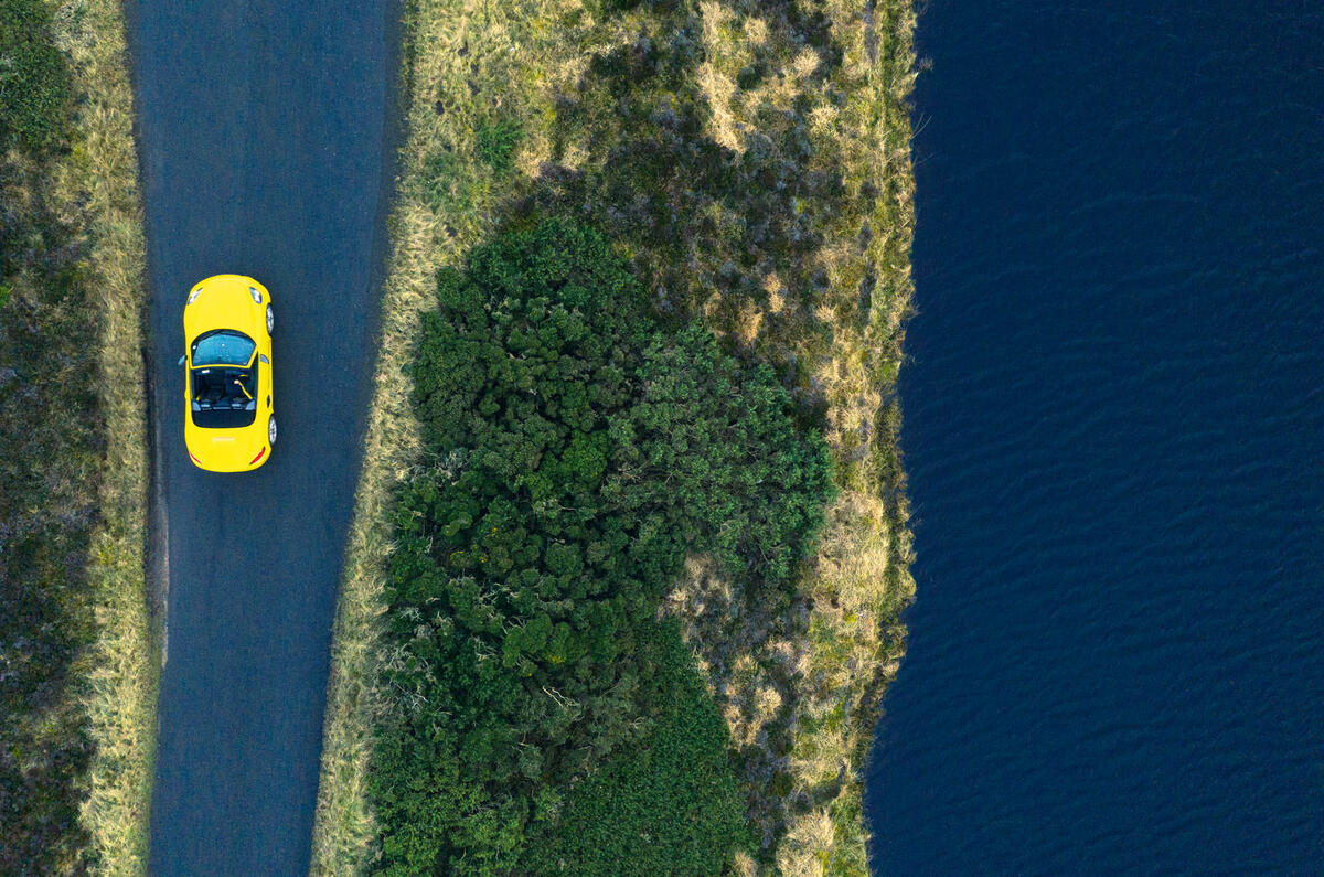 Porsche Boxster T 2019 - hero overhead Porsche Boxster T 2019 - hero overhead