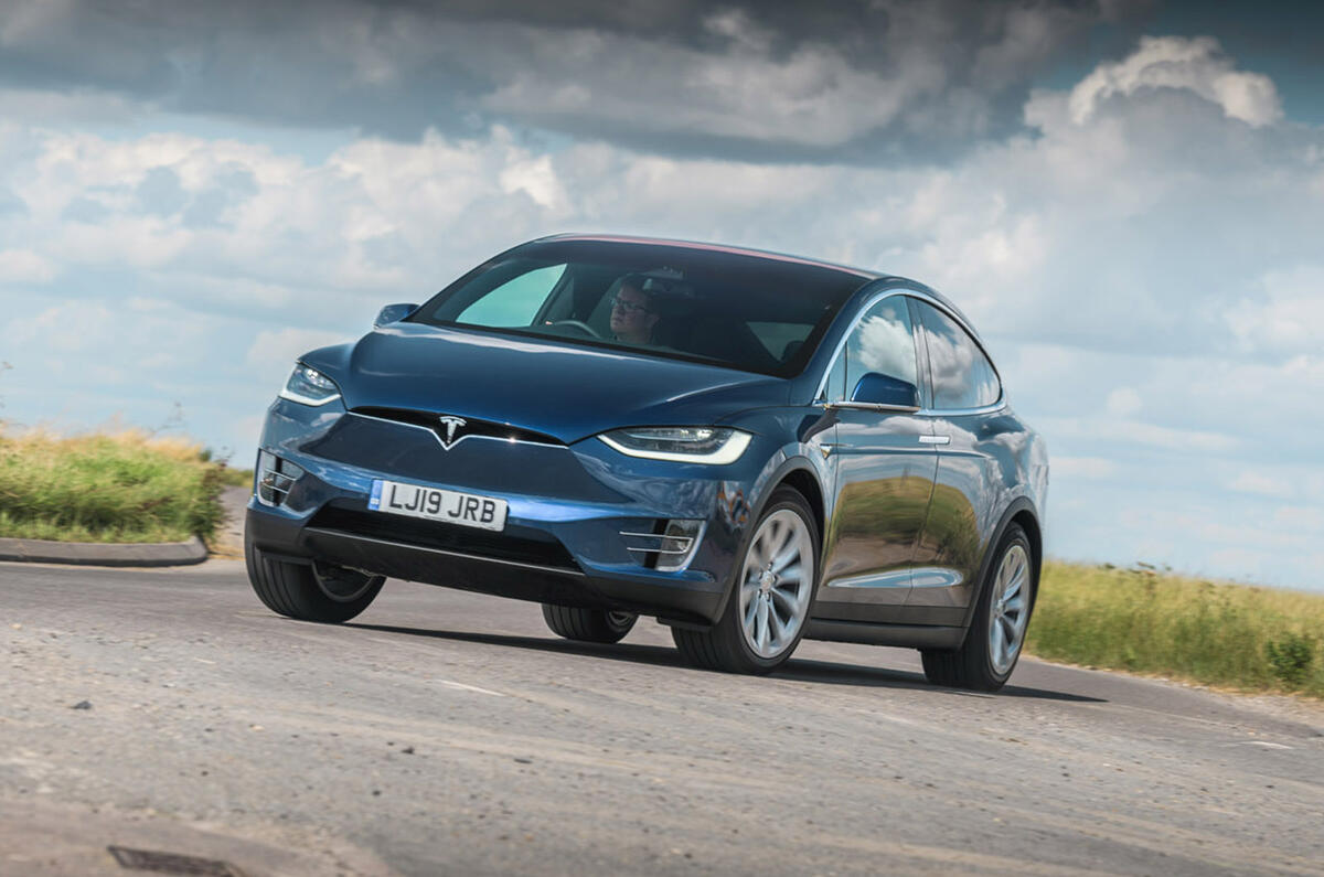 Tesla Model X - hero front Tesla Model X - hero front