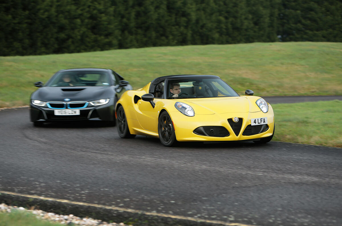 BMW i8, Alfa Romeo 4C