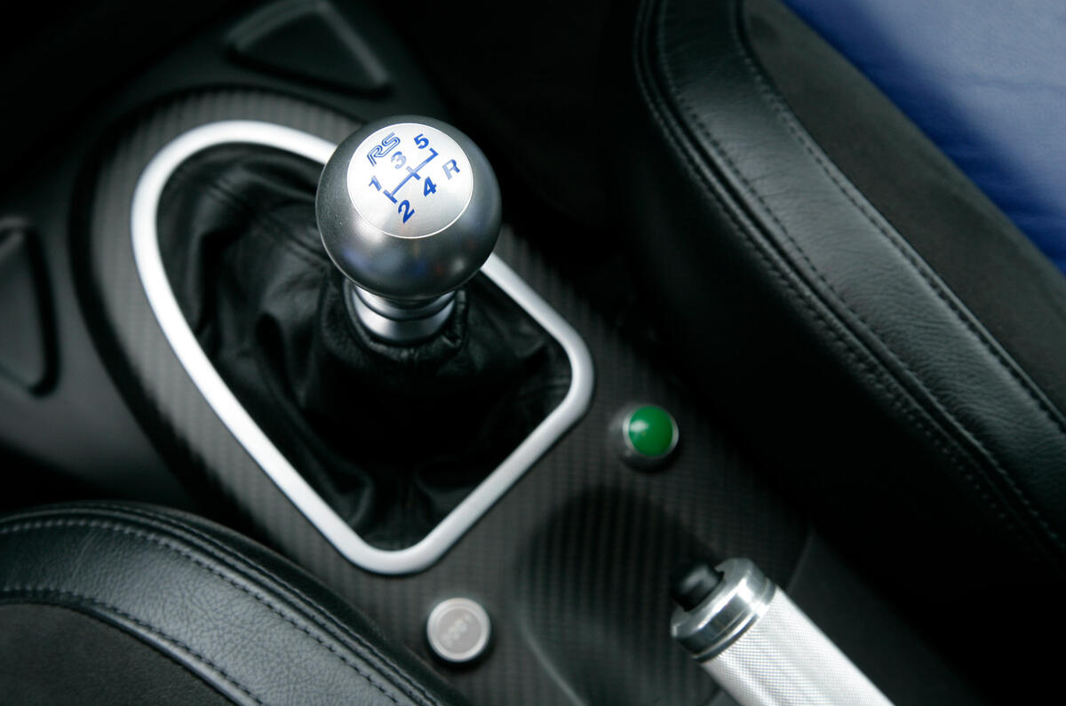Ford Focus RS 2002 - gearstick  Ford Focus RS 2002 - gearstick