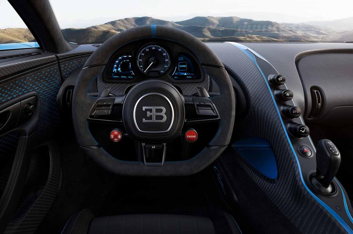 Bugatti Chiron Pur Sport dash