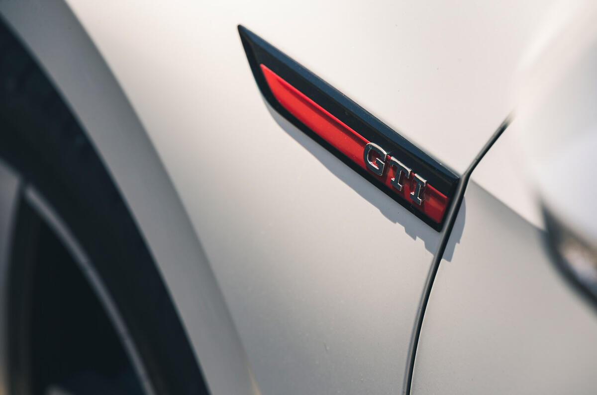 15 LUC Autocar Awards Golf GTI 2021 0041