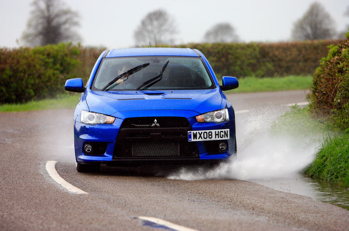 Mitsubishi Evo X 2008 - tracking front