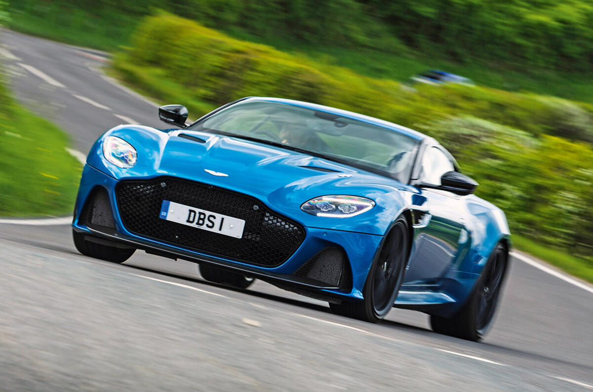 Aston Martin DBS Superleggera - tracking front Aston Martin DBS Superleggera - tracking front